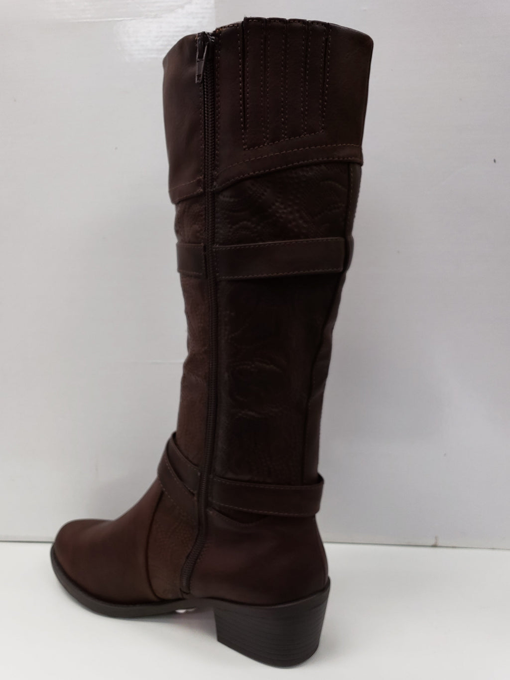 Easy Street Kelsa - Simply Wide