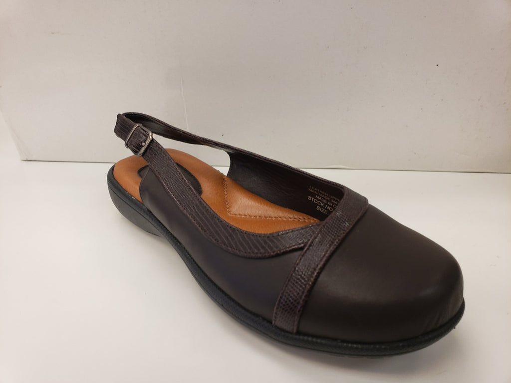 PEERAGE June LC9015 - Simply Wide