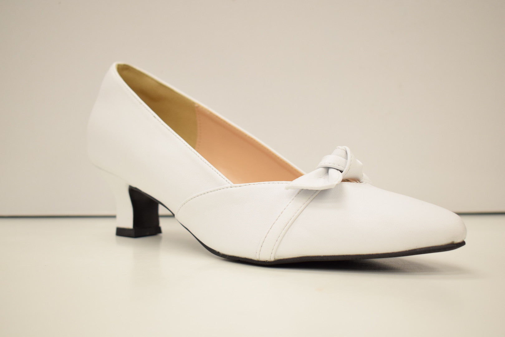 Peerage Bella LP8163 - Simply Wide