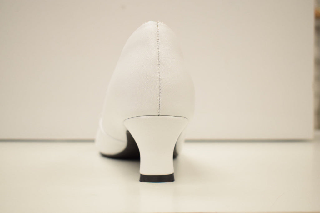 Peerage Bella LP8163 - Simply Wide