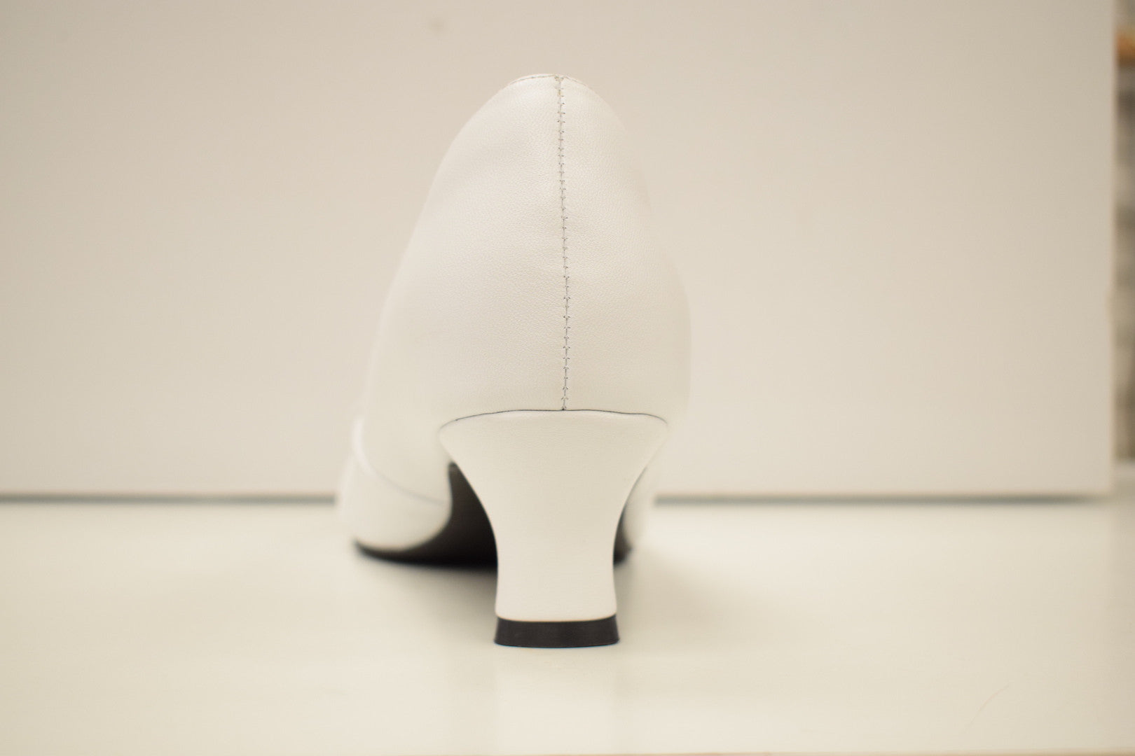 Peerage Bella LP8163 - Simply Wide