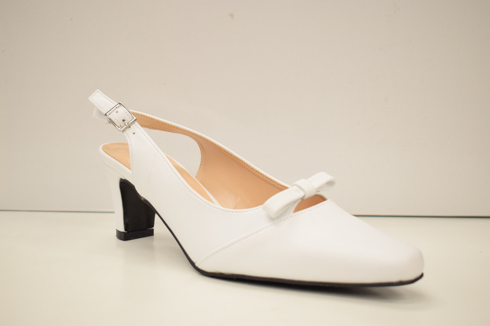 Peerage Jodie LP8162 - Simply Wide