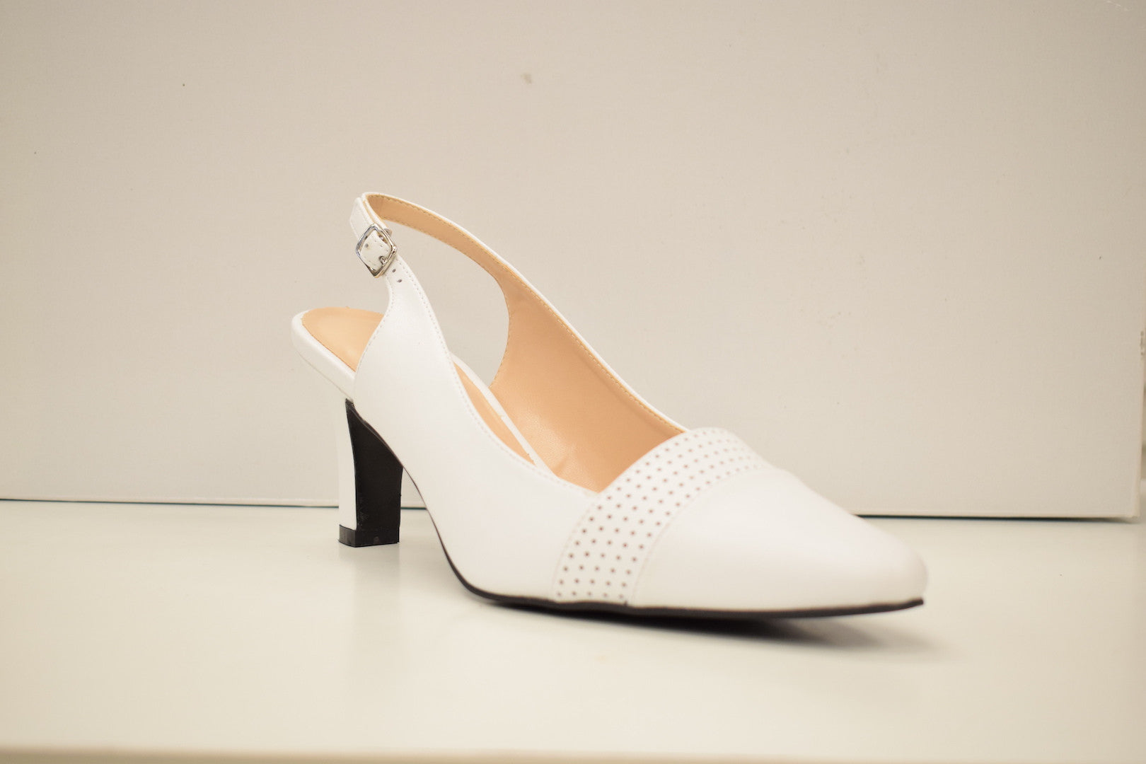 Peerage Candy Lp8164 - Simply Wide