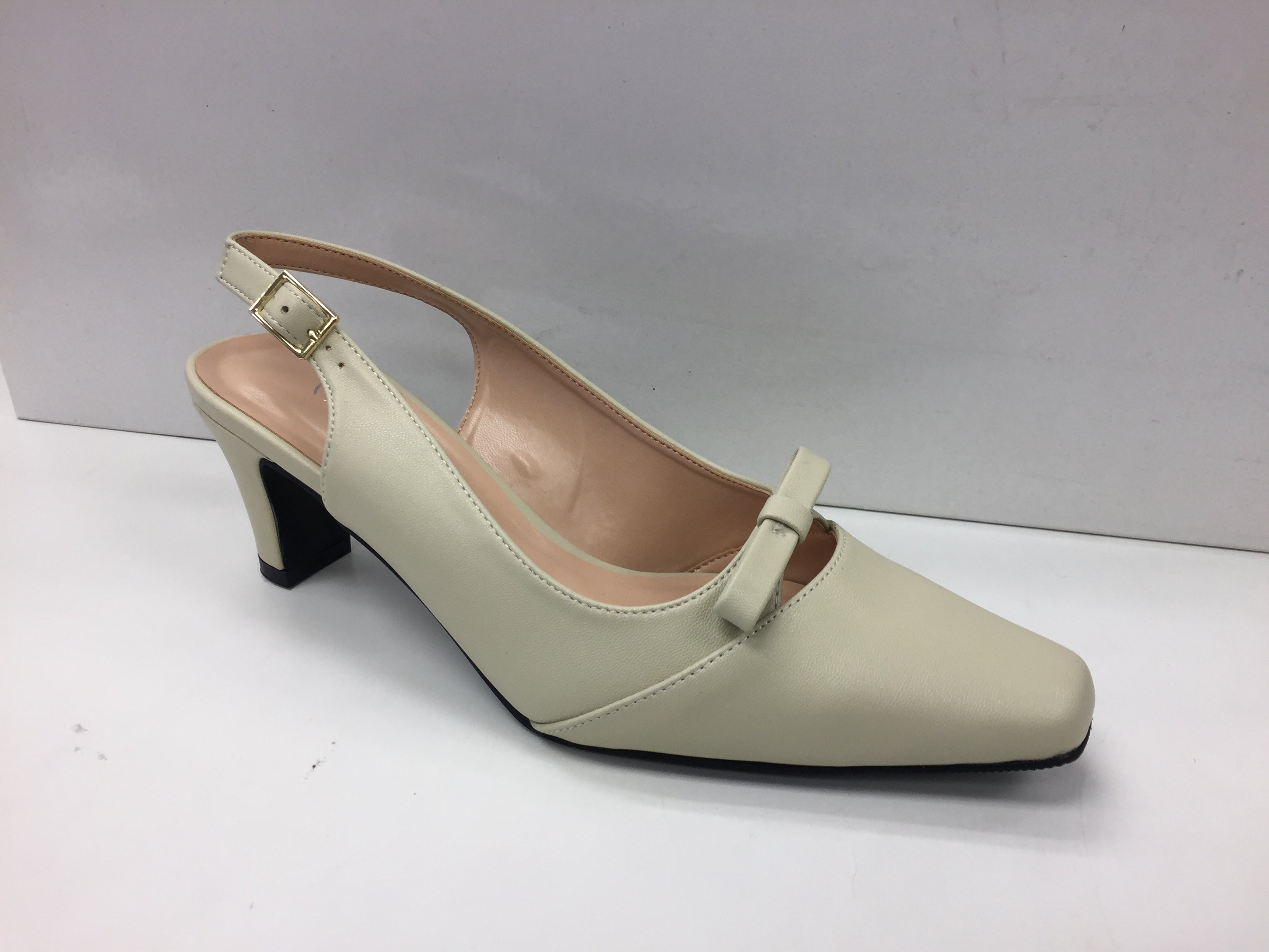 Peerage Jodie LP8162 - Simply Wide