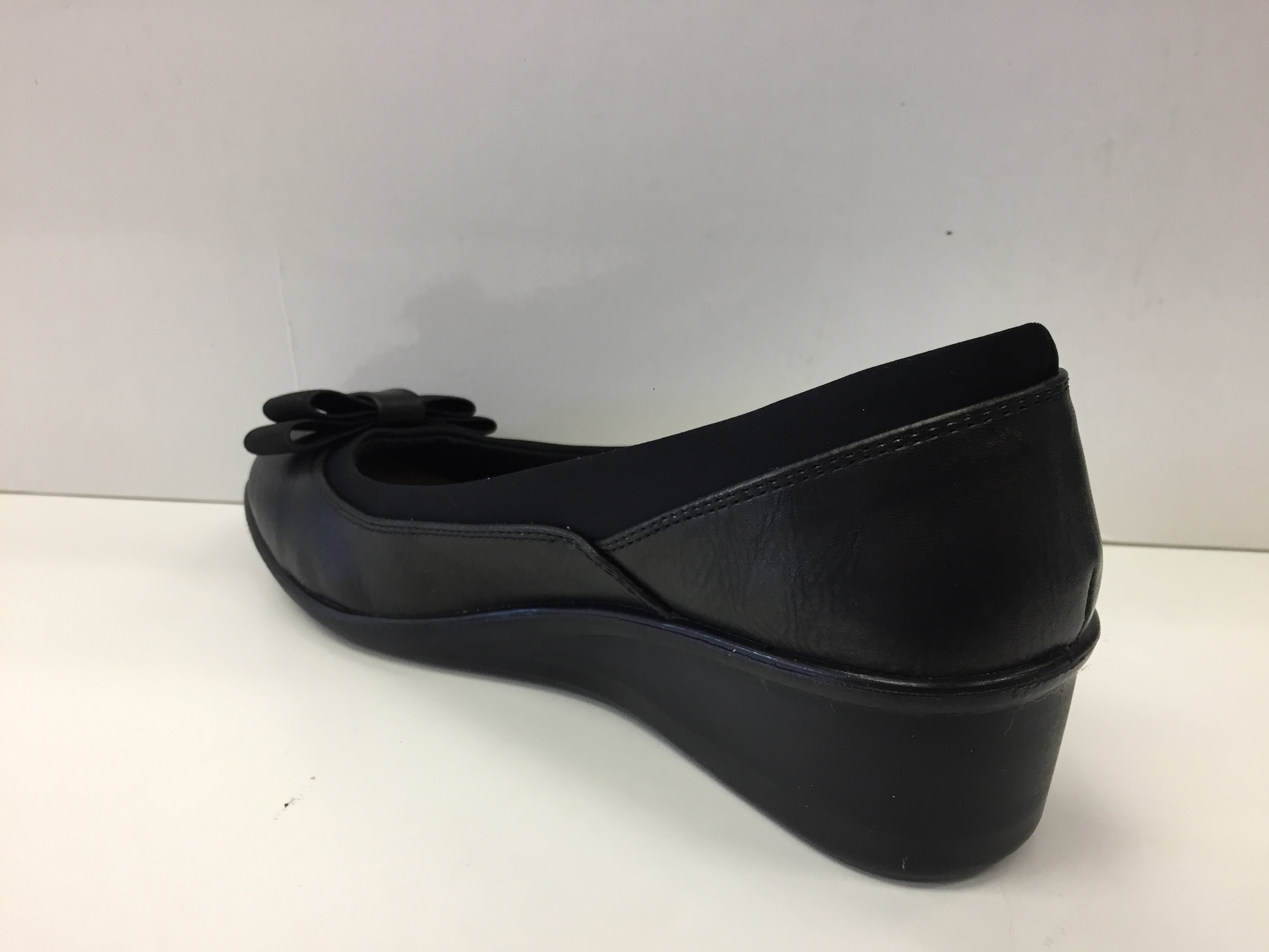 Jade 22623 - Simply Wide