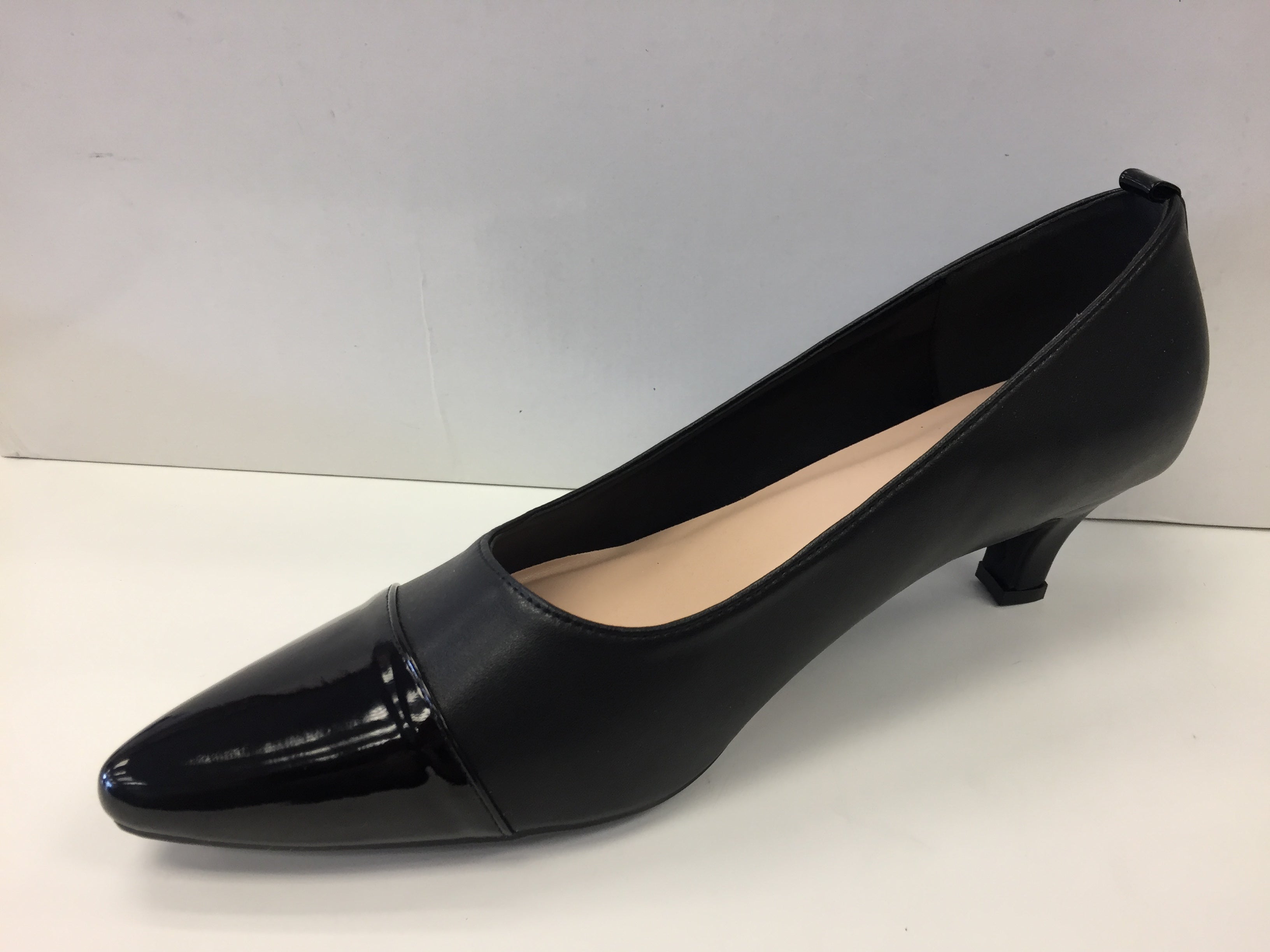 Peerage LP8179 Arlene - Simply Wide