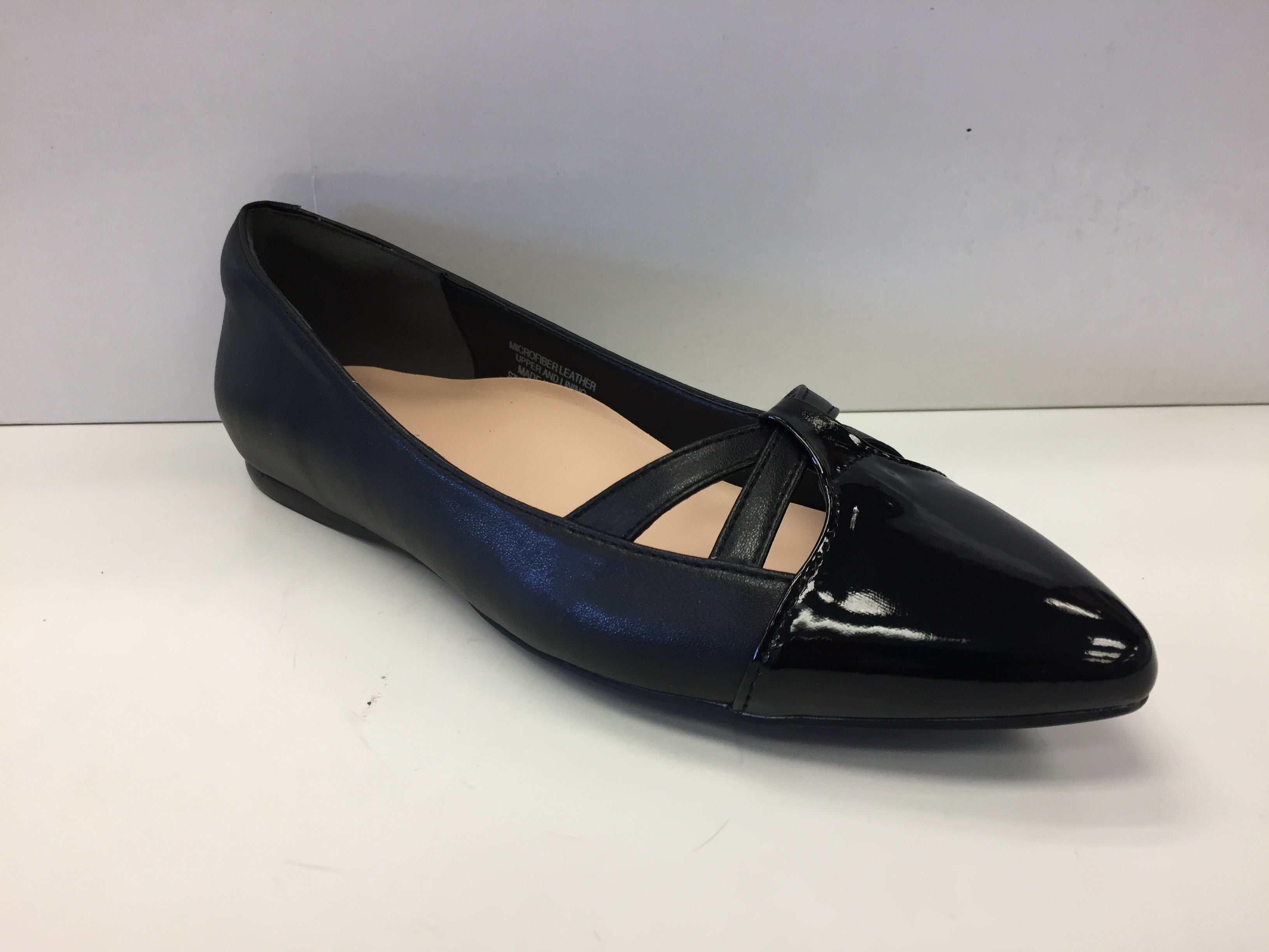 Peerage Sidney FT6043 - Simply Wide