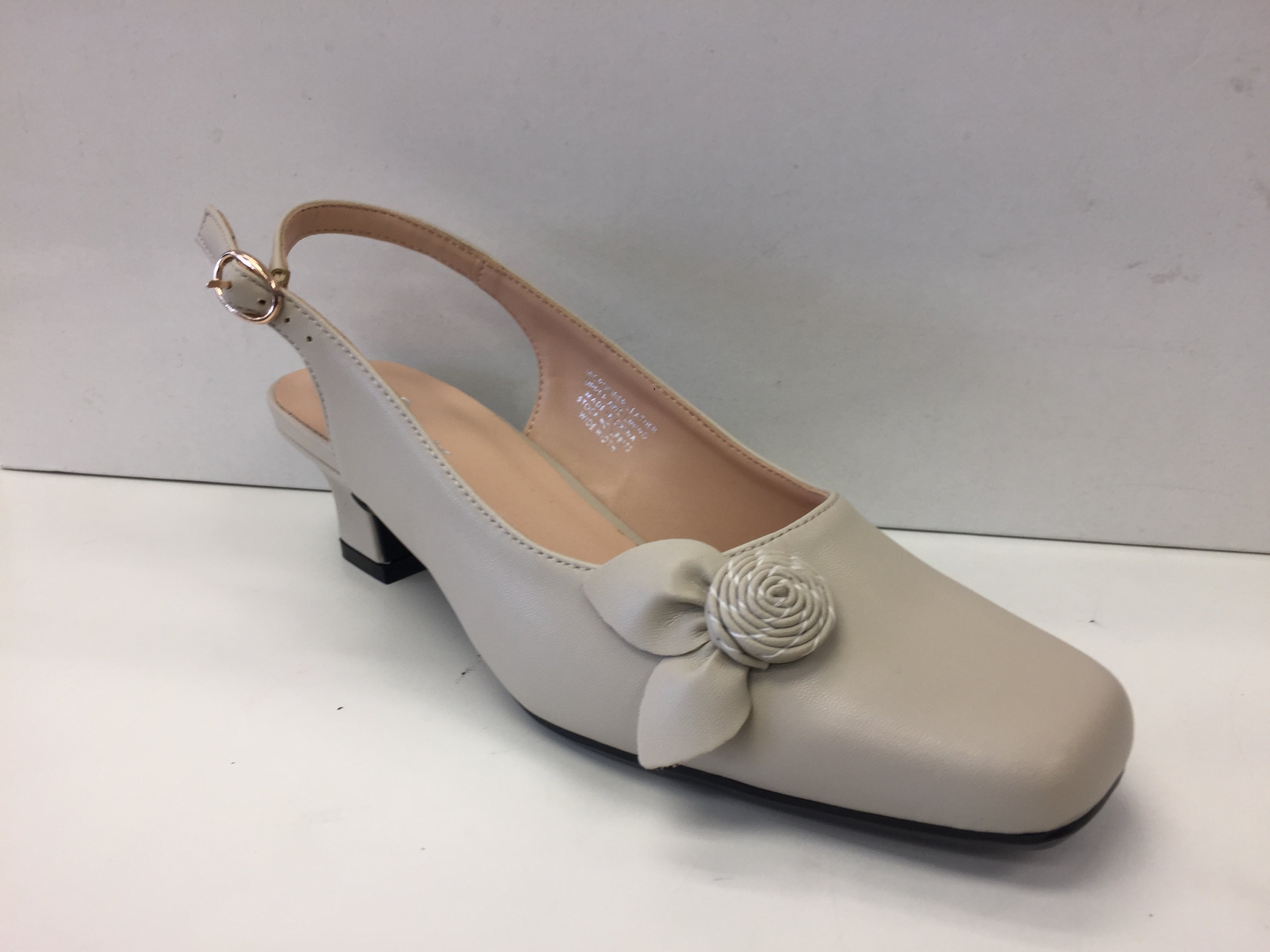Peerage Lp8173 Cheryl - Simply Wide
