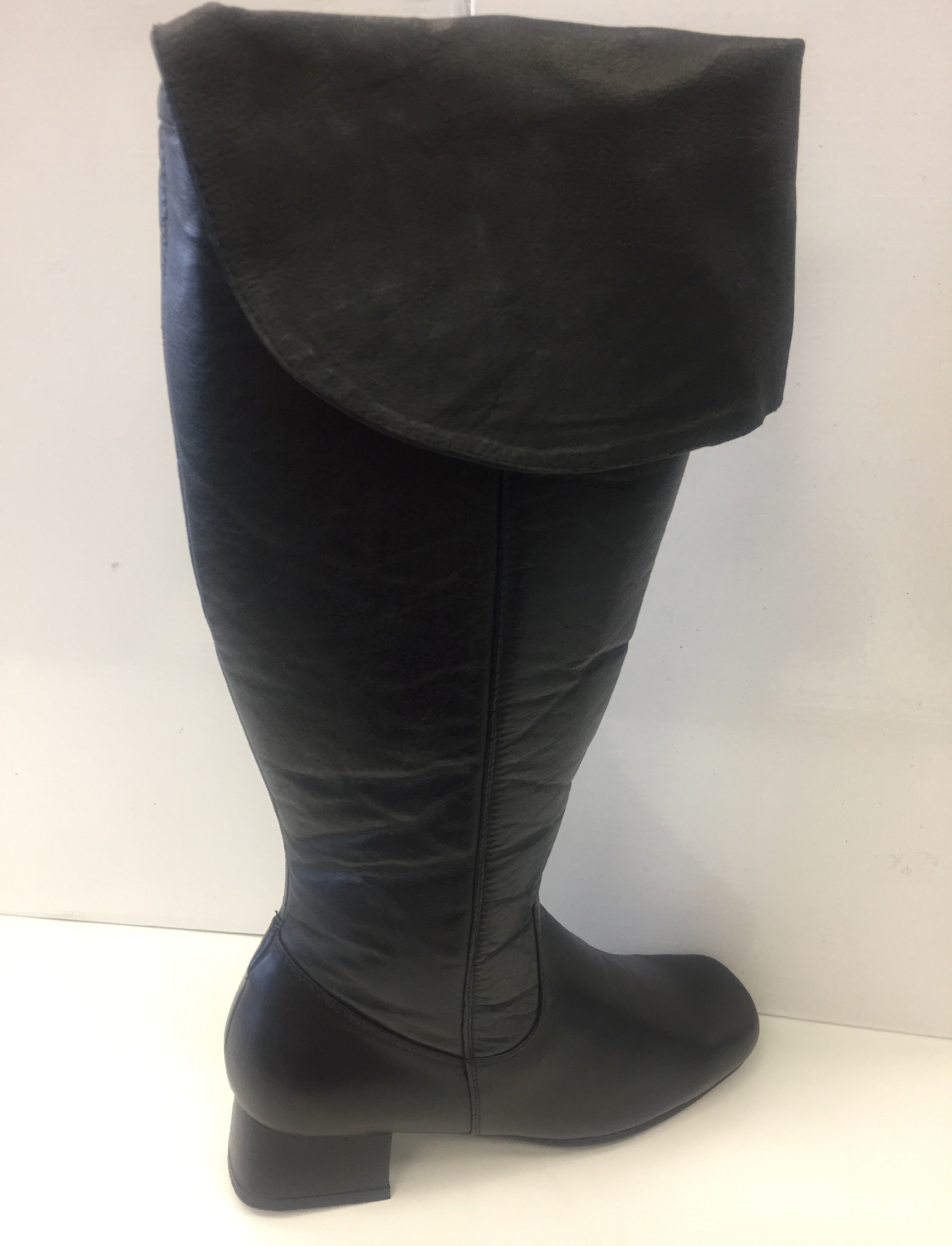 Peerage LB7061 Mira - Simply Wide