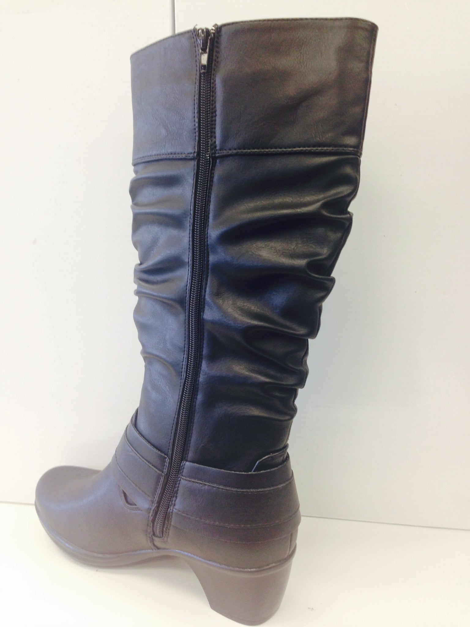 Easy Street jayda Plus - Simply Wide