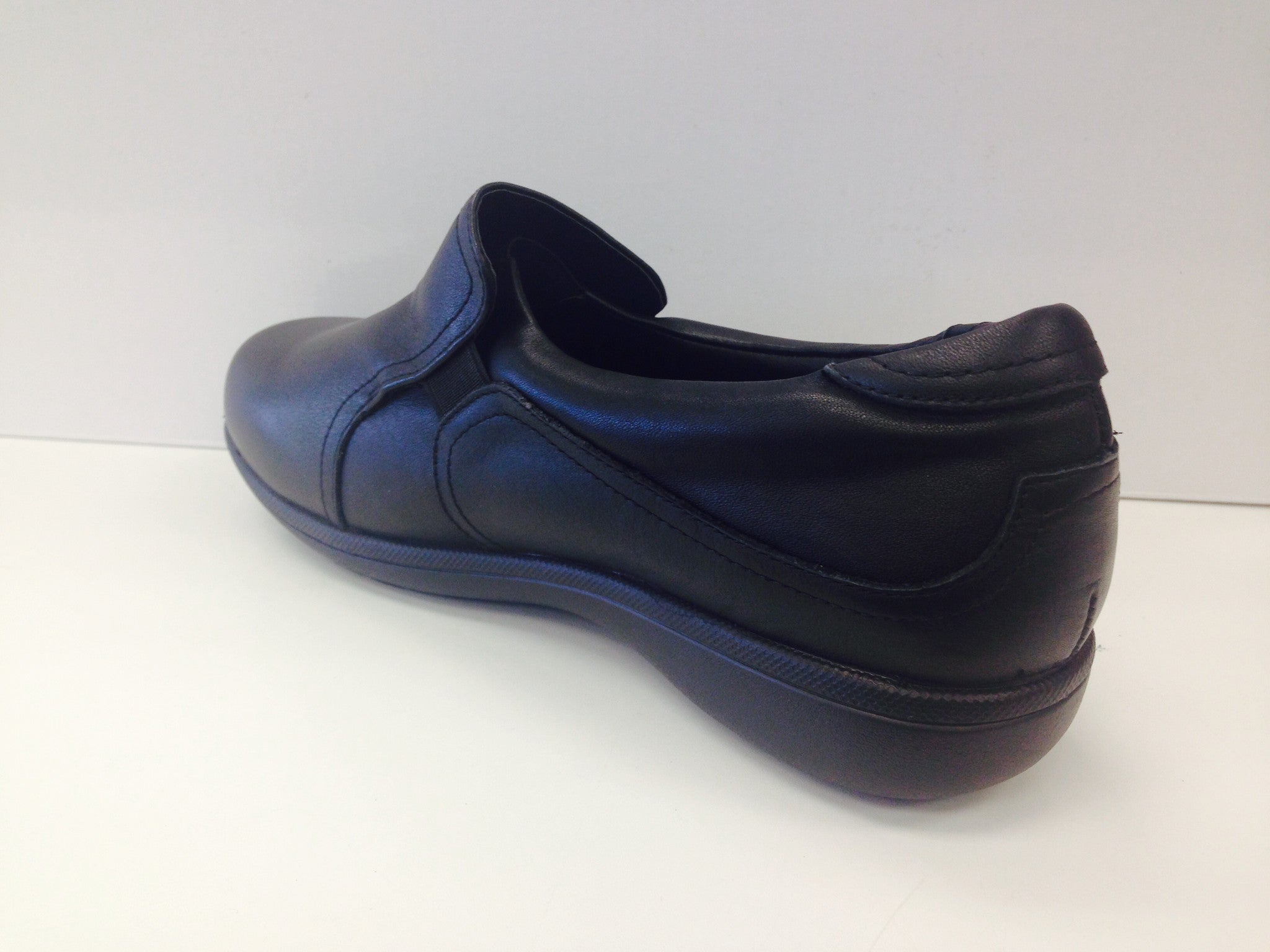 Peerage LC9012 - Simply Wide