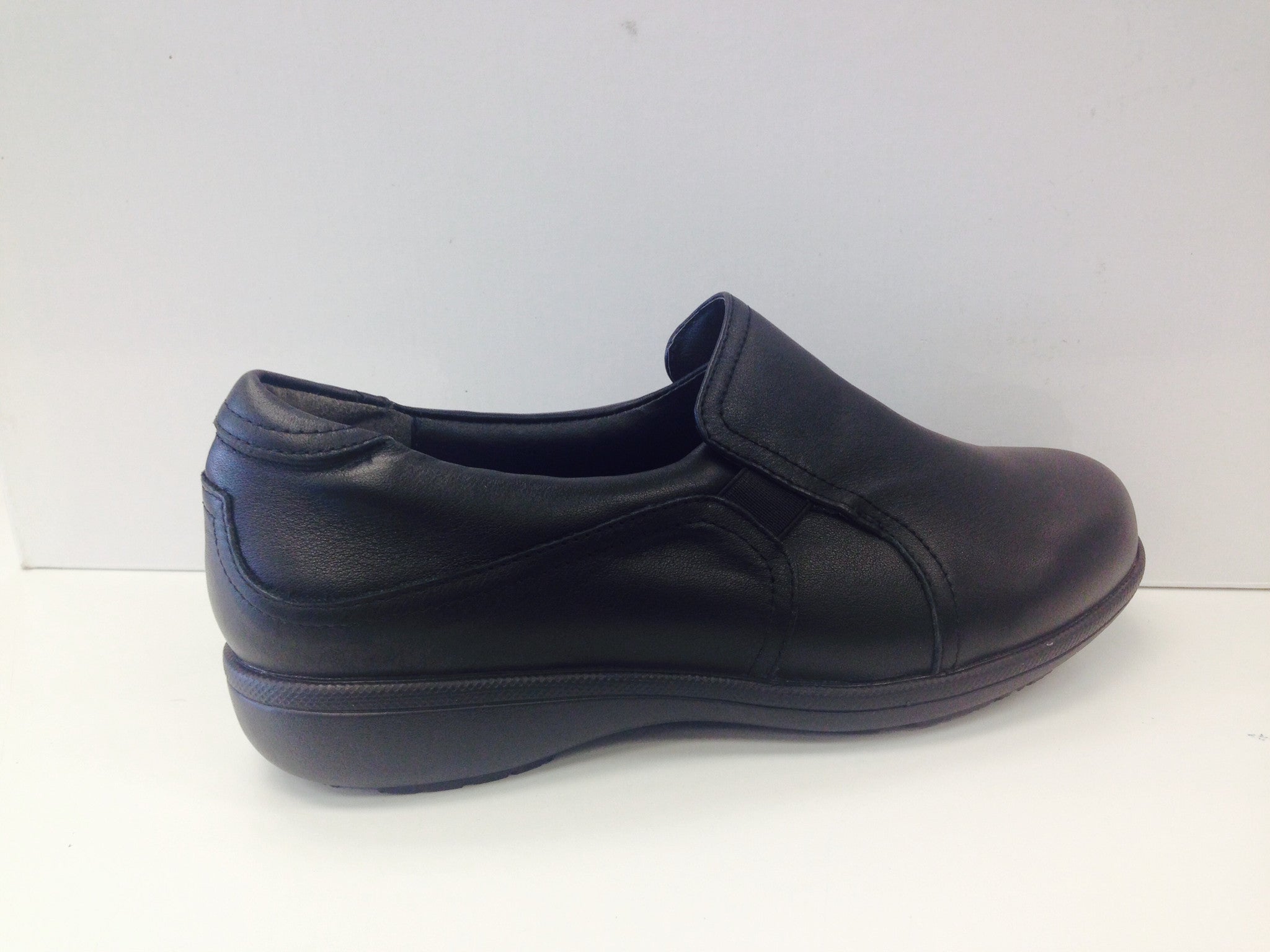 Peerage LC9012 - Simply Wide