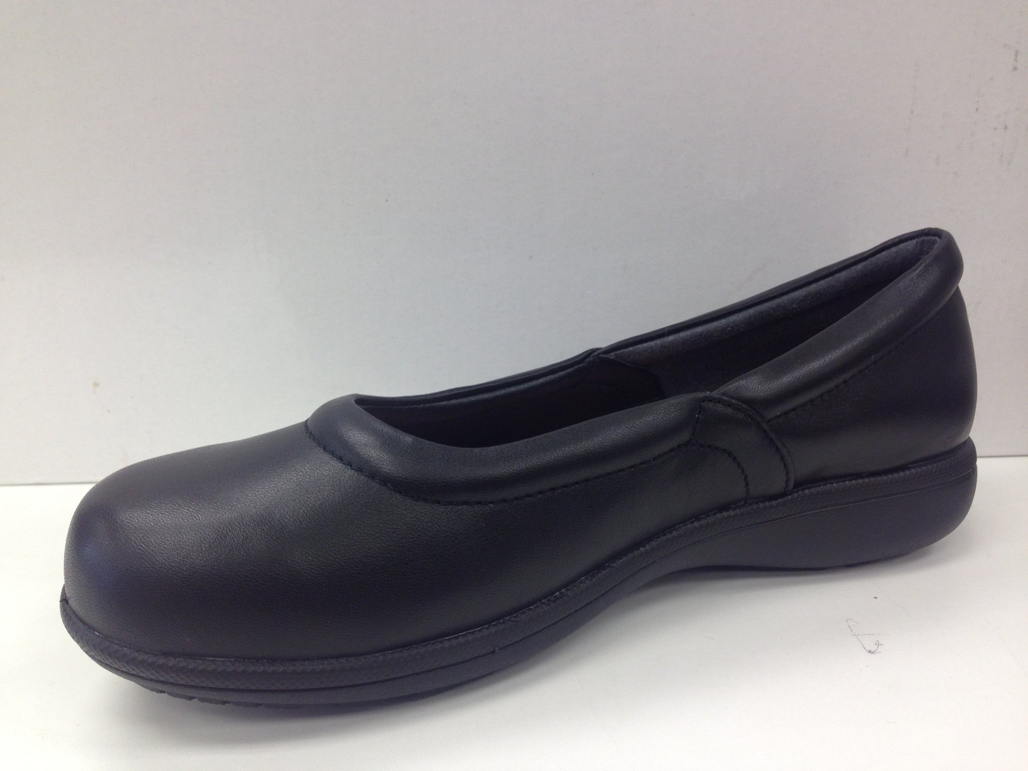 Peerage LC9016 - Simply Wide